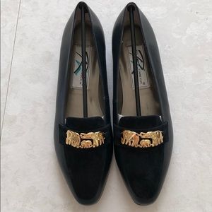 BRAND NEW — Ros Hommerson Women’s Shoes (Size 9W)